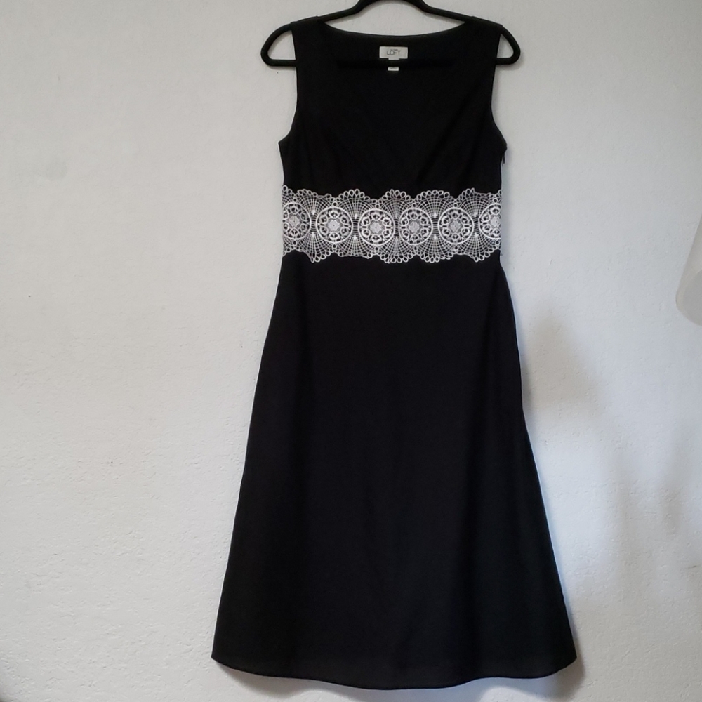 Ann Taylor Loft black dress size 8